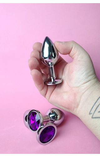 Plug Anal em metal Grátis lubrificante rapidinha