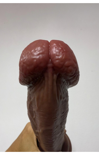 Pênis Grande e Grosso com Ventosa 22 x 5,5cm 