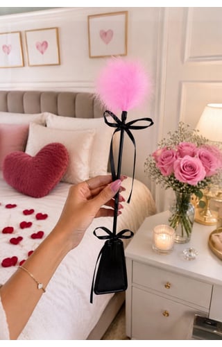 Chibata cabo longo com plumas Red Room Collection