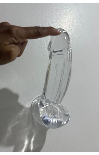 Dildo com ventosa em TPE translúcido 16 x 4,5cm