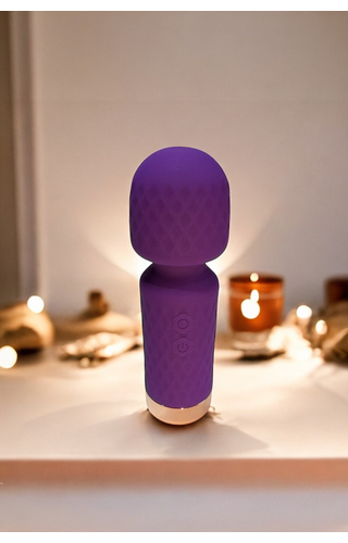 Vibrador Varinha Mágica Recarregável Hero