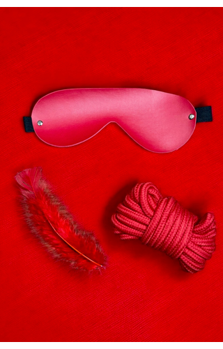 Kit Fetiche Amarradinha com Corda, Pena e Venda 