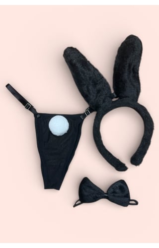 Kit Coelhinha com Arquinho, gravata e calcinha