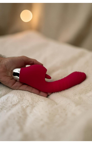 Duplo Vibrador Rabbit e movimento de língua Zeus