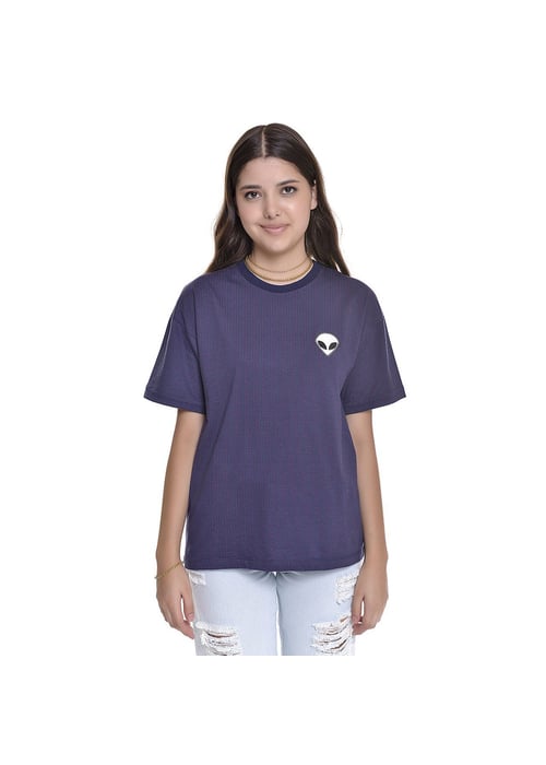 Camiseta Oversized Juju Franco Com Patch Alienígena