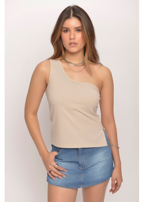 Blusa Assimetrica Com Fenda Lateral