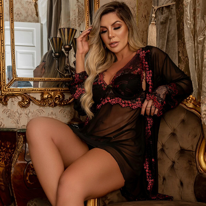 Robe Sensual Em Tule E Detalhes Em Renda Linha Luxo Dy Girl