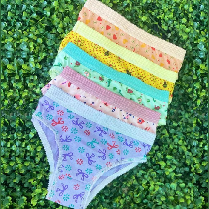 Calcinha Infantil Estampada Colorida Em Algodão