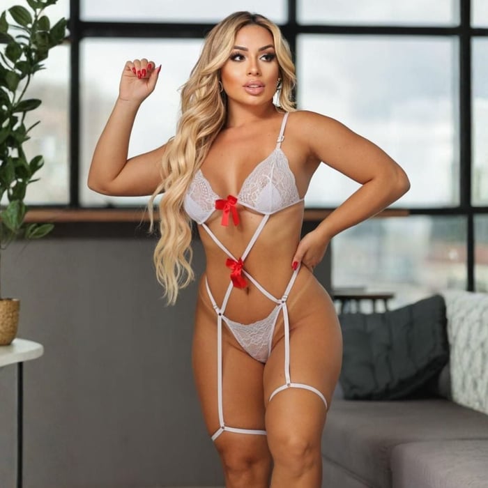 Body Sedução Com Laços E Cinta Liga Mil Toques