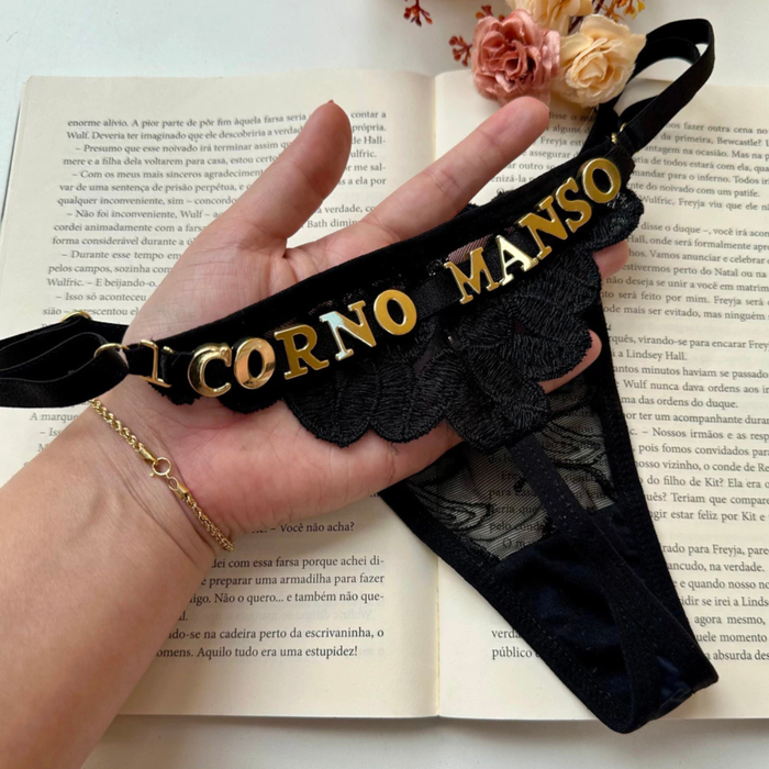 Calcinha Fio Dental Pétalas Personalizável em Tule Bordado com Regulagem