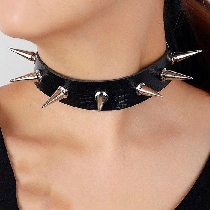 Coleira Chocker Com Spike