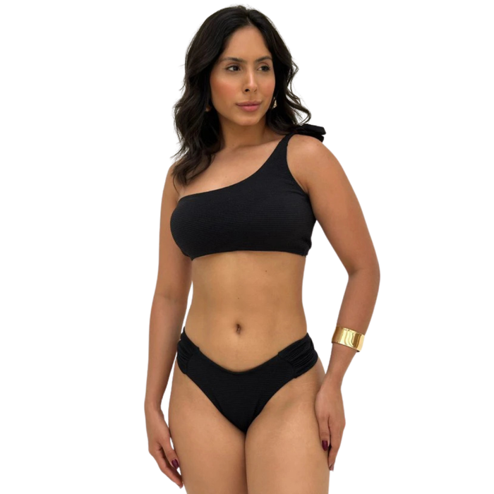 Conjunto Biquíni Top com Bojo Alça Única de Amarração Calcinha Lateral Larga
