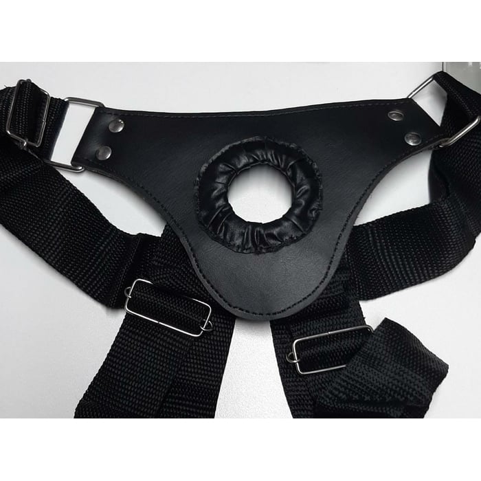 CINTA  EM COURO PARA PENIS  STOYS