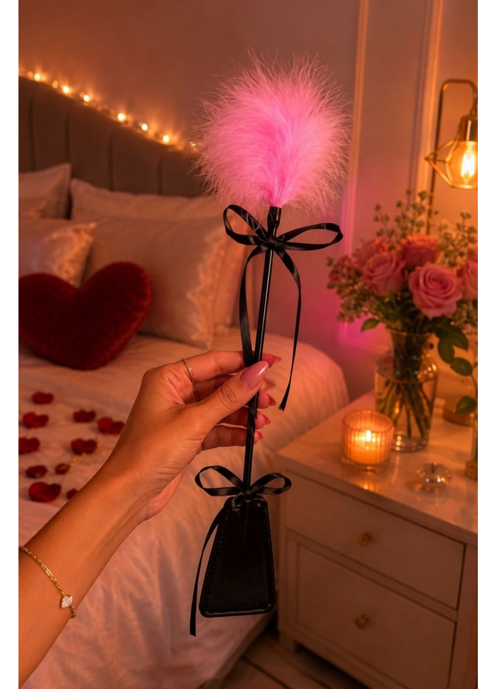 Chibata cabo longo com plumas Red Room Collection